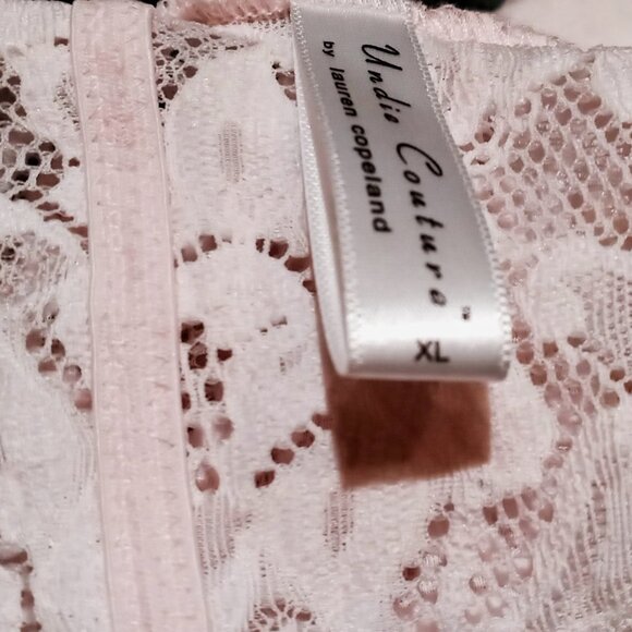 Soft Pale Pink Undie Couture Wide Strap Lace Bralette by Lauren Copeland Size XL - Picture 7 of 9